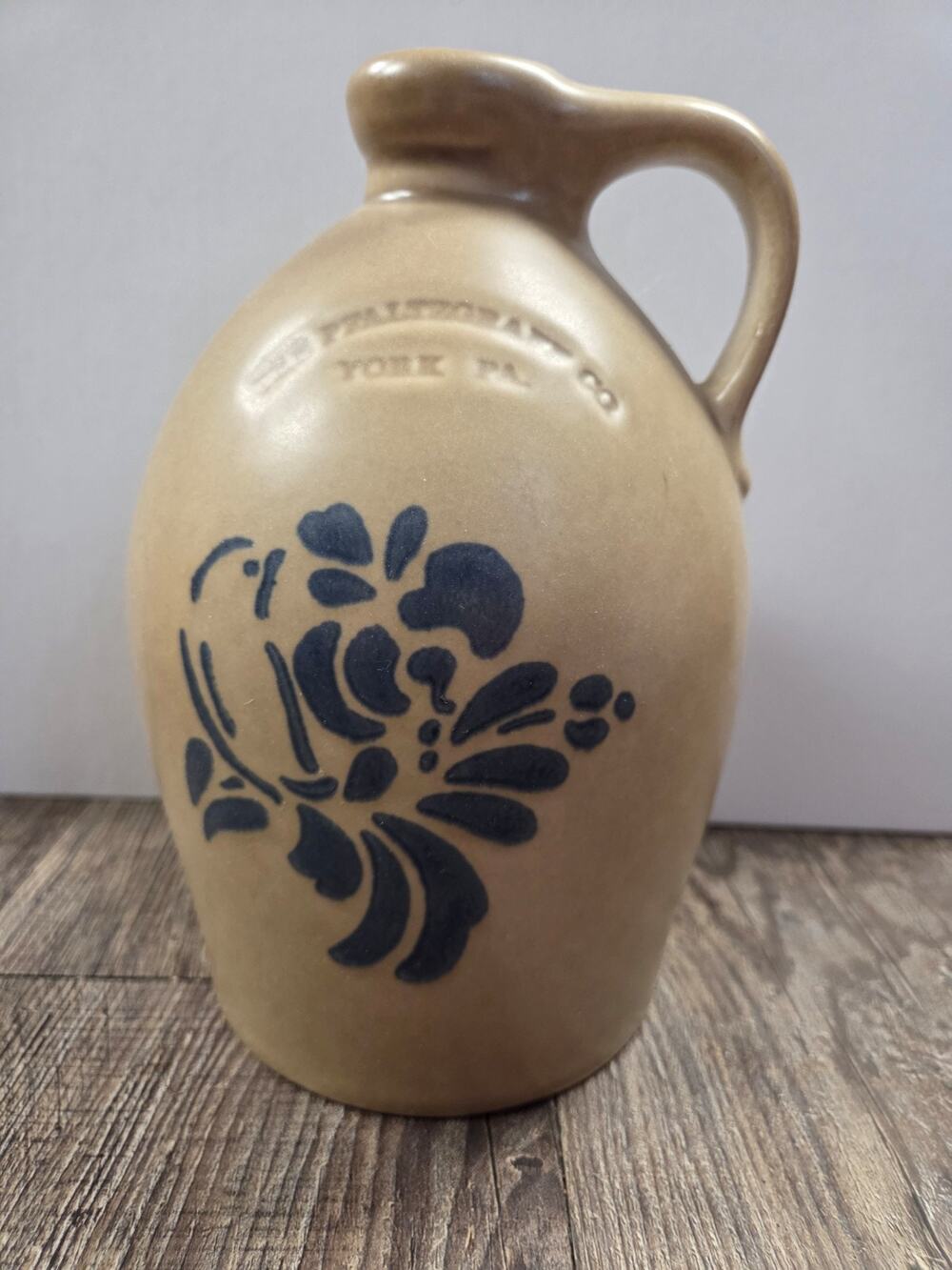 Pfaltzgraff Folk Art 8.5" Handle Vintage Antique Stoneware Jug Beige Blue
